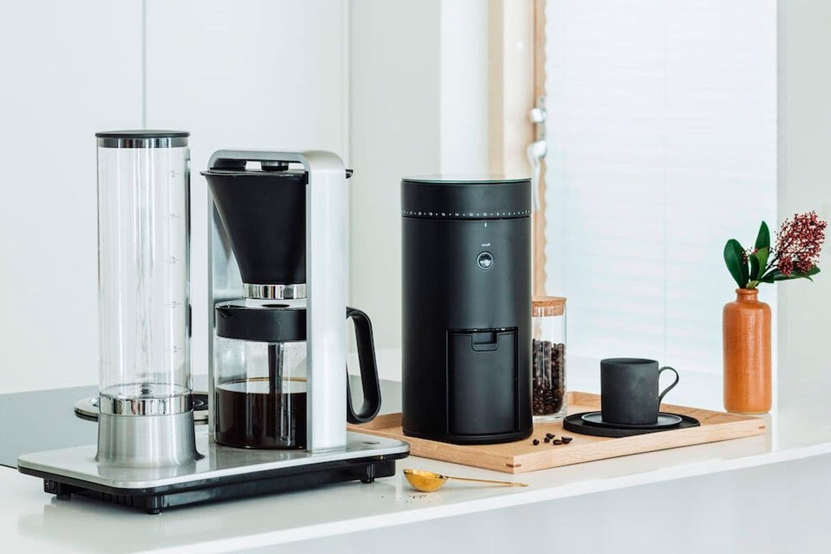 Кофемолка Wilfa WSFBS-100B Svart