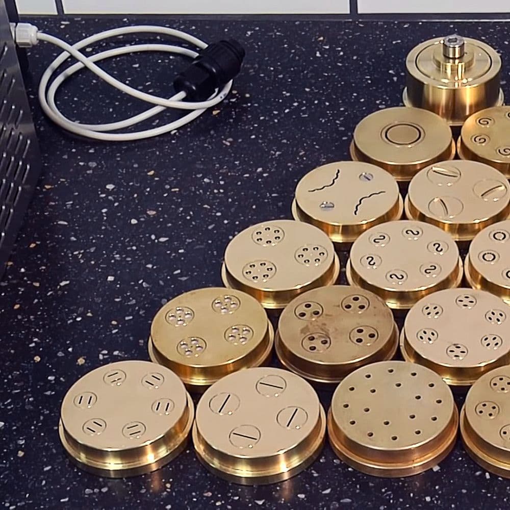 Форма Sirman для Concerto 5 №38 папарделле 15 мм