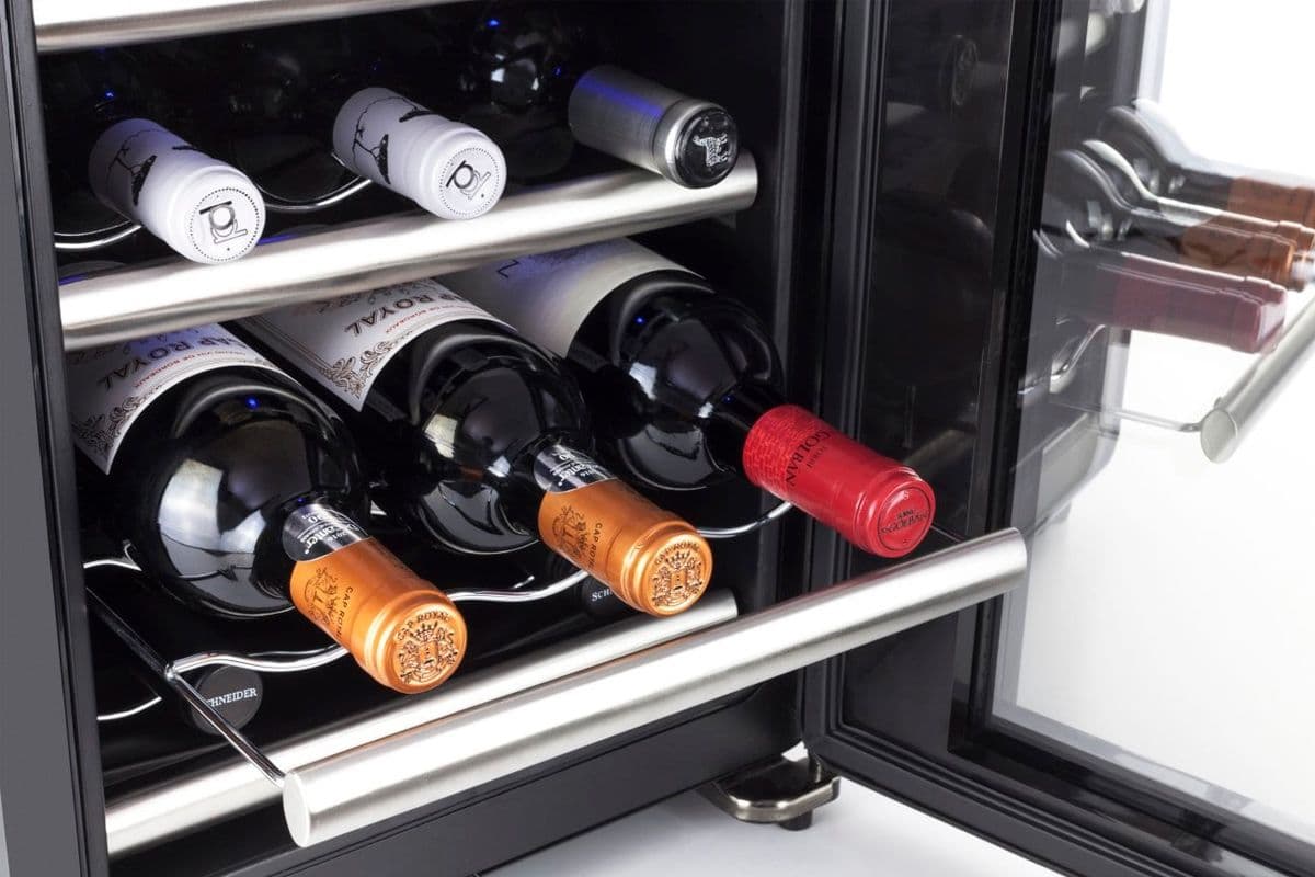 Шкаф винный CASO WineCase Red 12